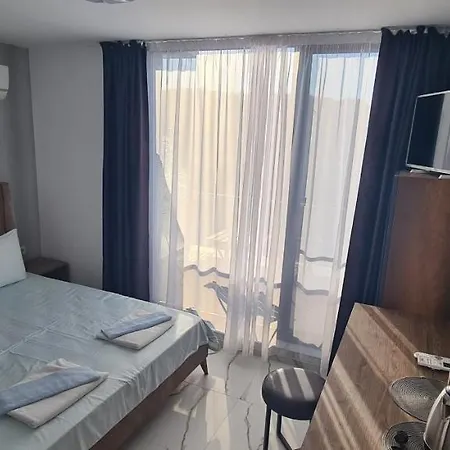 Πανσιόν Odesos Σωζόπολη