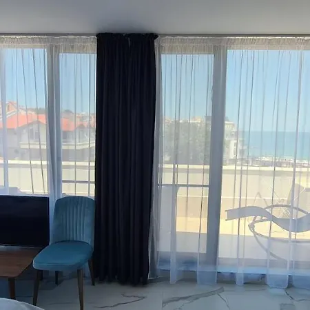 Odesos Πανσιόν