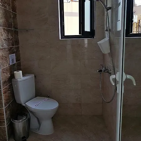 Guest house Odesos 2*